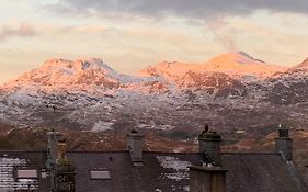 Cosy Cottage In Picturesque Snowdonia With Stunning Views Of The Moelwyn Mountains